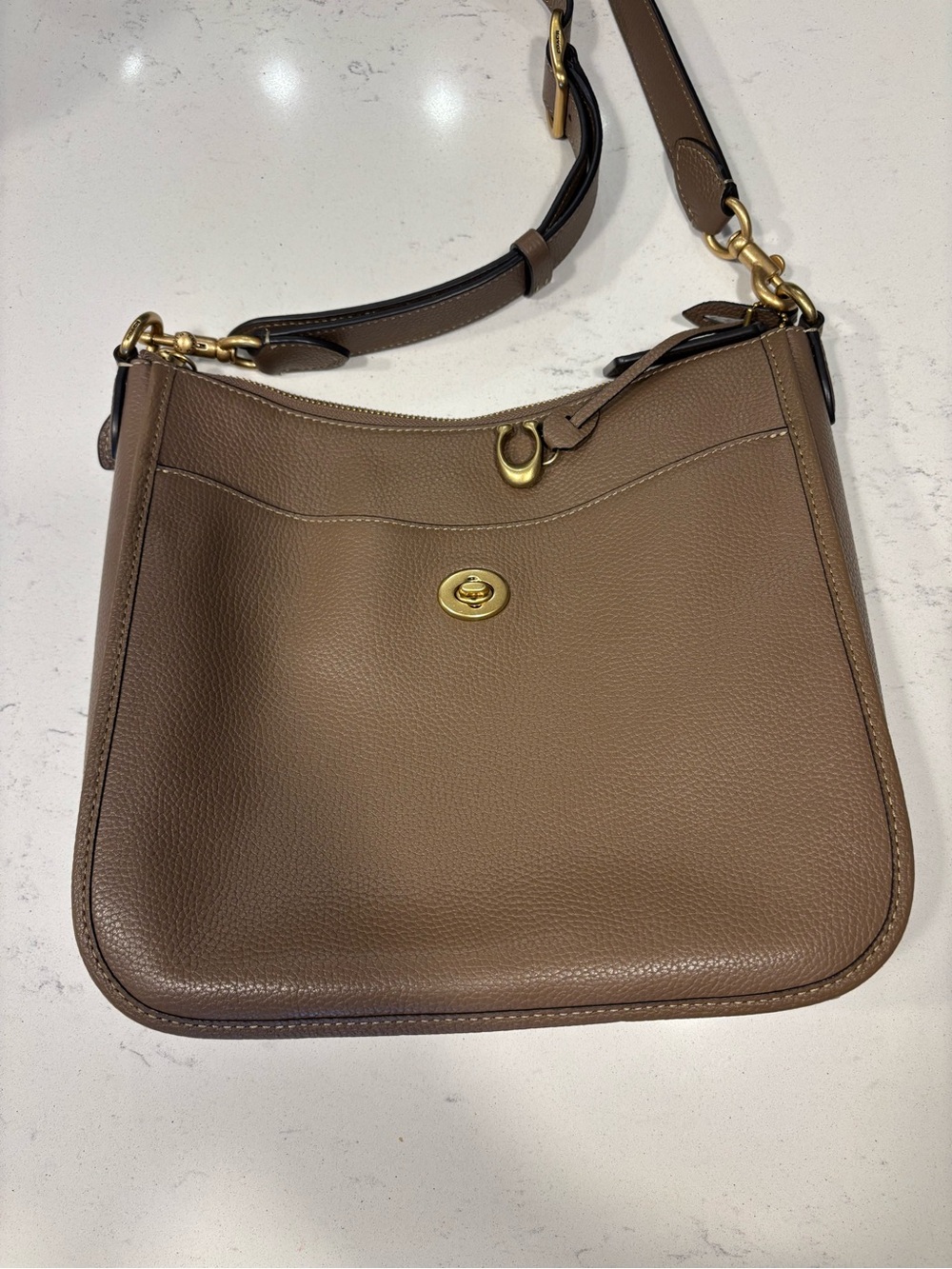 Pebble Leather Chaise Crossbody